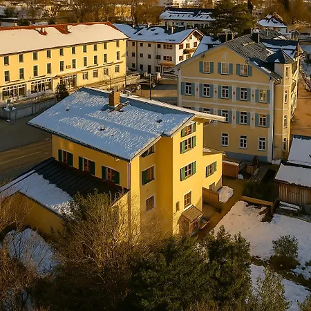 - Exclusive Lakefront With Private Zirben Sauna, 4 For Family & Friends Шале *