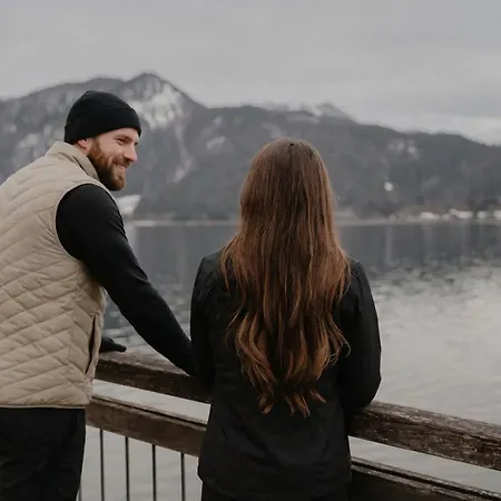 Alpehytte - Exclusive Lakefront With Private Zirben Sauna, 4 For Family & Friends Tegernsee