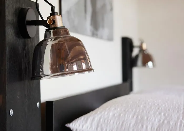 - Exclusive Lakefront With Private Zirben Sauna, 4 For Family & Friends * Tegernsee