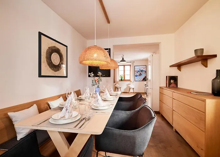 - Exclusive Lakefront With Private Zirben Sauna, 4 For Family & Friends * Tegernsee