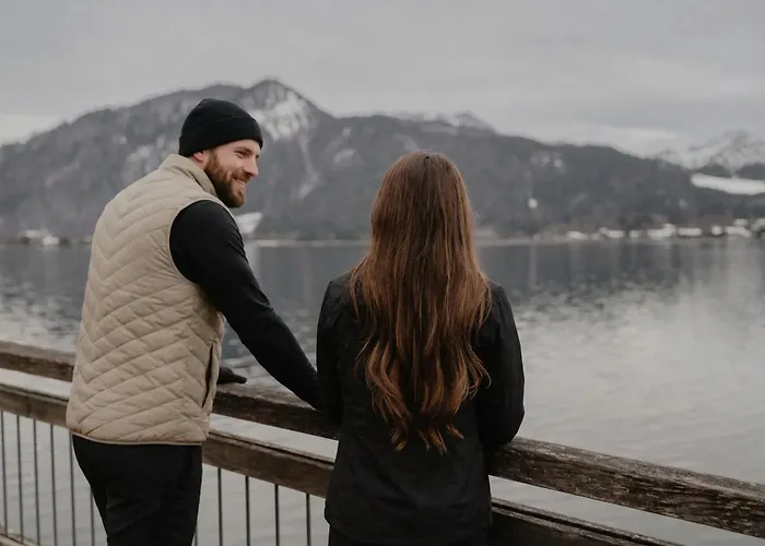 Alpehytte - Exclusive Lakefront With Private Zirben Sauna, 4 For Family & Friends Tegernsee