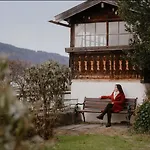- Exclusive Lakefront With Private Zirben Sauna, 4 For Family & Friends