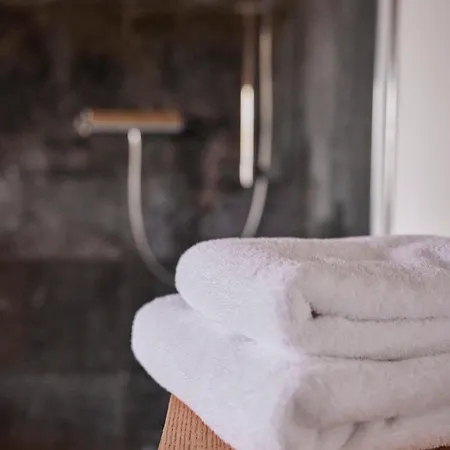 - Exclusive Lakefront With Private Zirben Sauna, 4 For Family & Friends * テガーンゼー