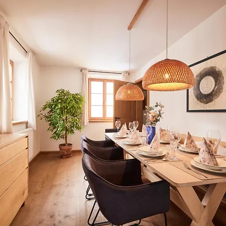 - Exclusive Lakefront With Private Zirben Sauna, 4 For Family & Friends *