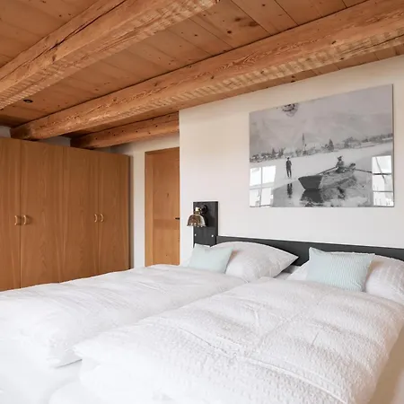 - Exclusive Lakefront With Private Zirben Sauna, 4 For Family & Friends テガーンゼー