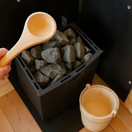 - Exclusive Lakefront With Private Zirben Sauna, 4 For Family & Friends